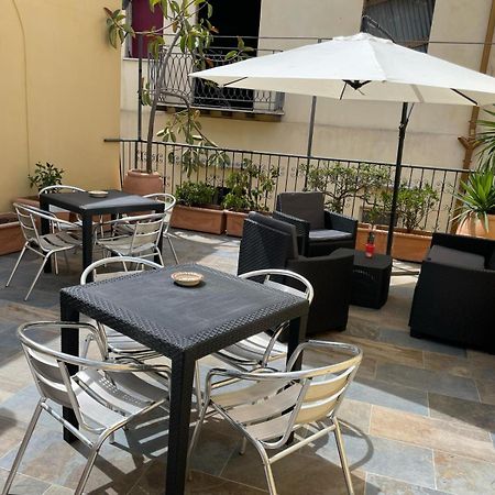 פלרמו Hotel Cortese מראה חיצוני תמונה