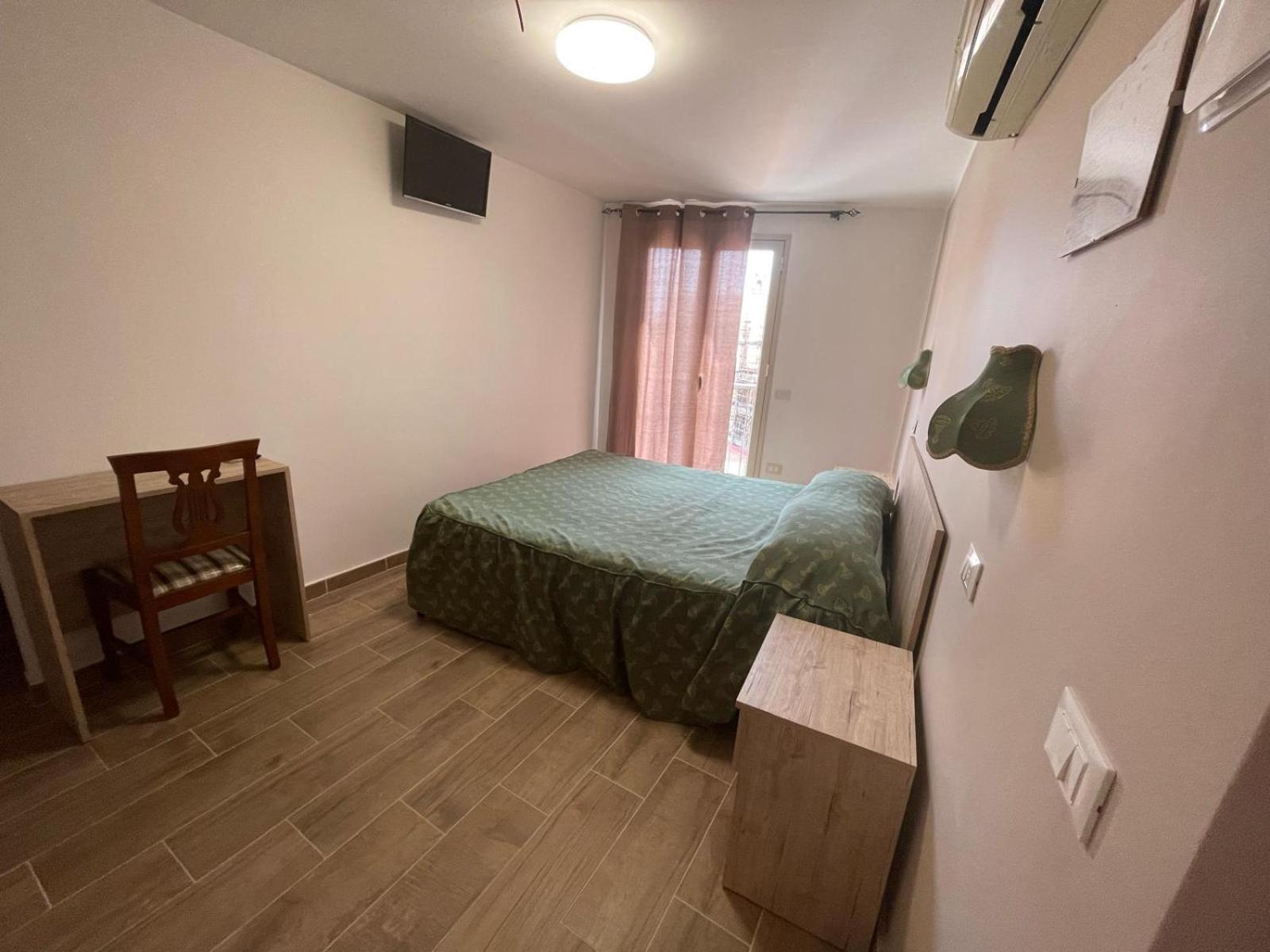 פלרמו Hotel Cortese מראה חיצוני תמונה