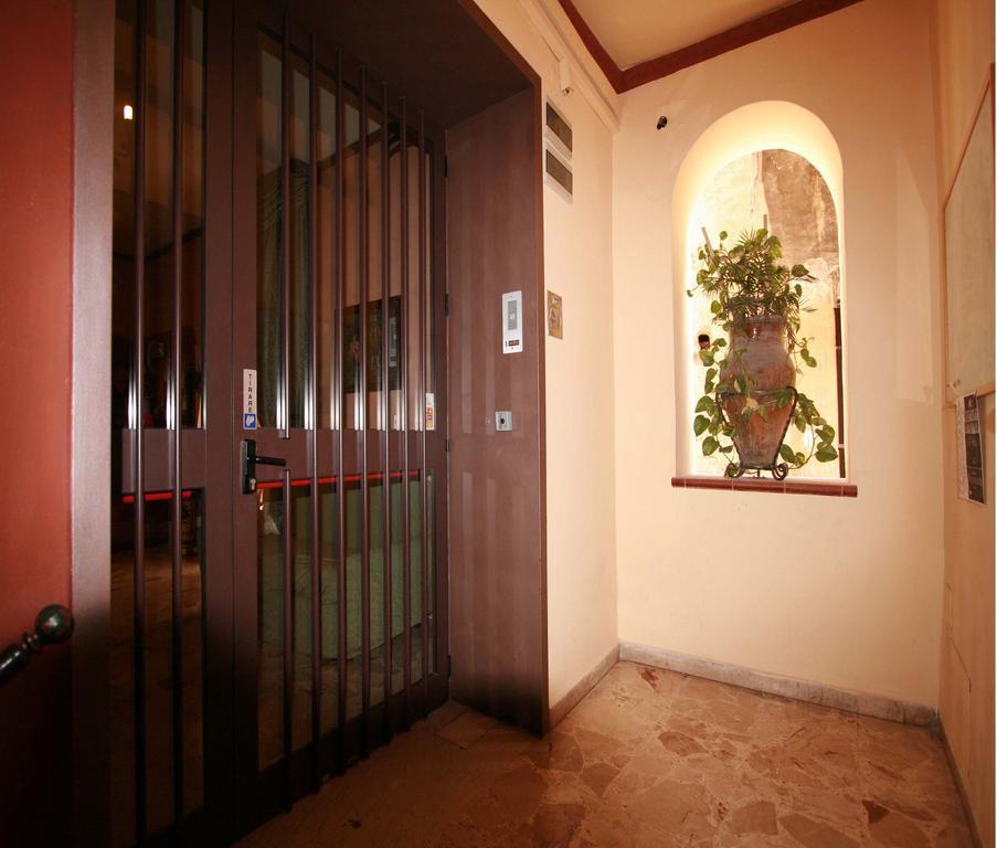 פלרמו Hotel Cortese מראה חיצוני תמונה