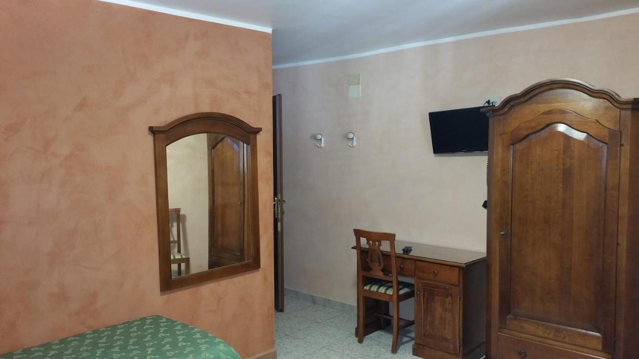פלרמו Hotel Cortese מראה חיצוני תמונה